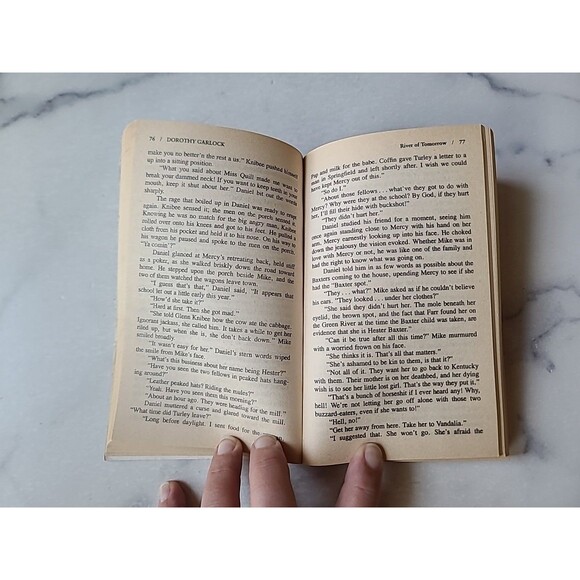 River of Tomorrow by Dorothy Garlock (1988, Mass Market) - Picture 5 of 10